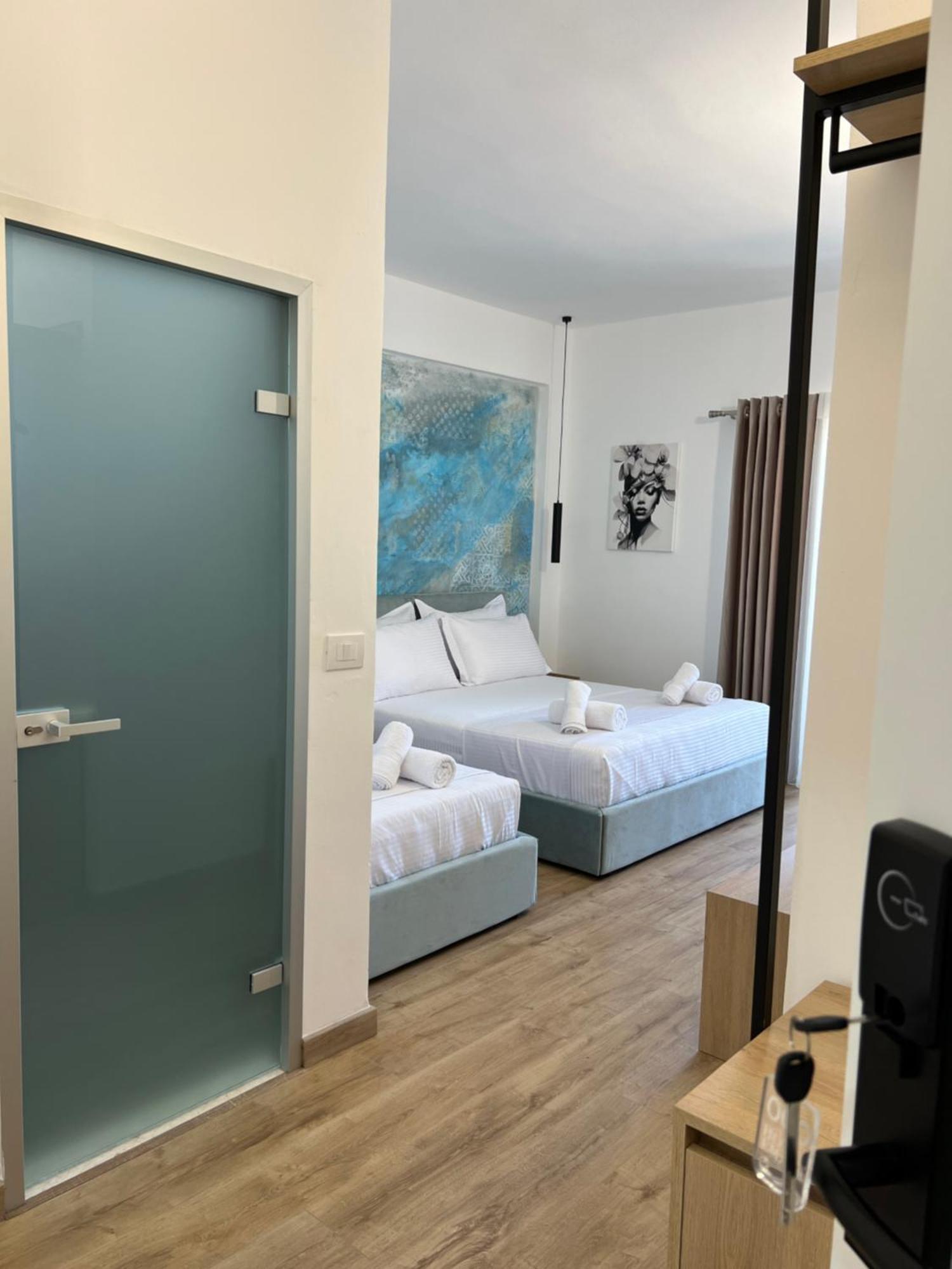 Emar Beachfront Hotel Ksamil *